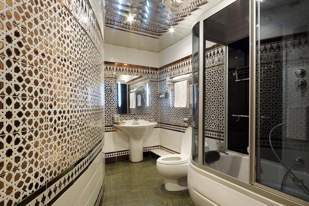 salle de bain de style oriental