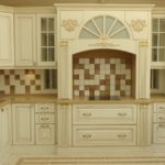 Cuisine de style Empire beige