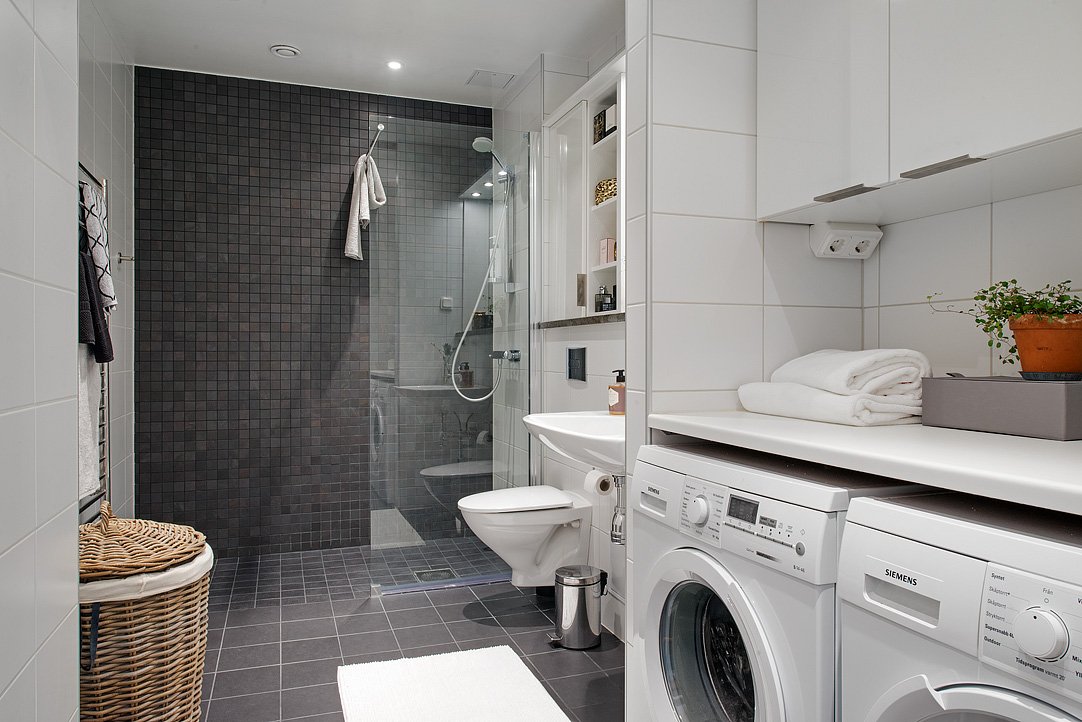 Bathroom design in a large private house