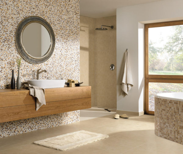 Salle de bain beige clair