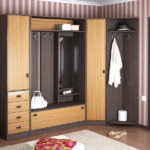 Armoire modulaire de décoration intérieure en noyer et chêne avec cintre d'angle