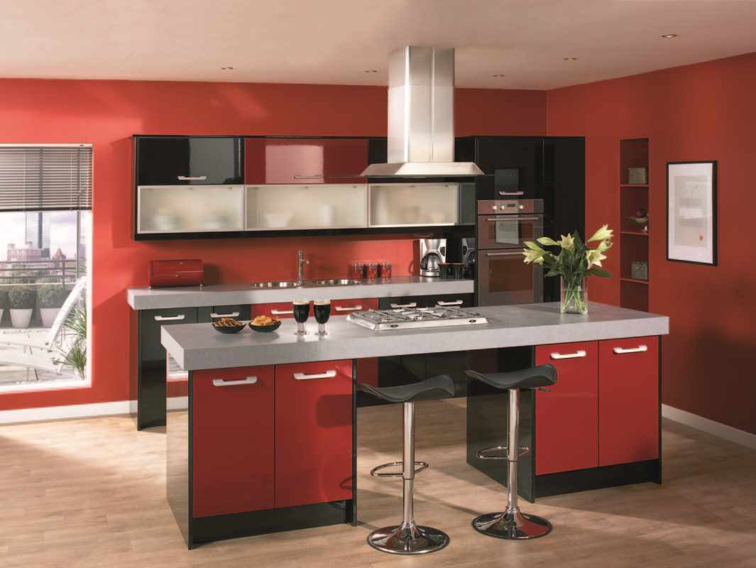 option d'un style lumineux de cuisine rouge