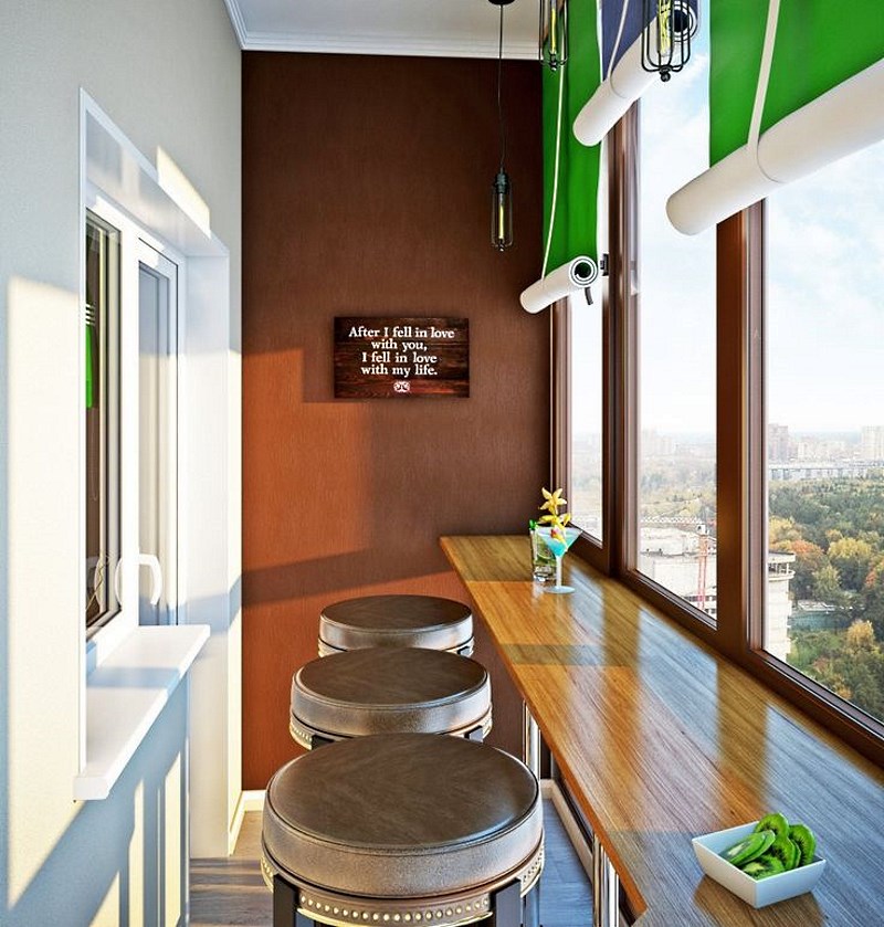 L'intérieur du balcon isolé avec un bar