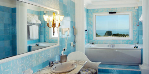 Bagno in blu