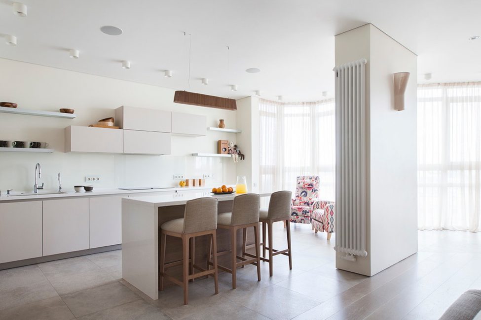 Matte ceramic flooring in the kitchen