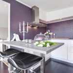 Violet color in the interior of the kitchen