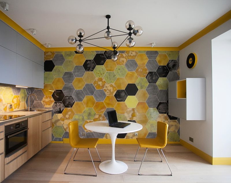 Finition originale de mur de cuisine de tuile hexagonale