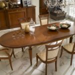 Grande table marron