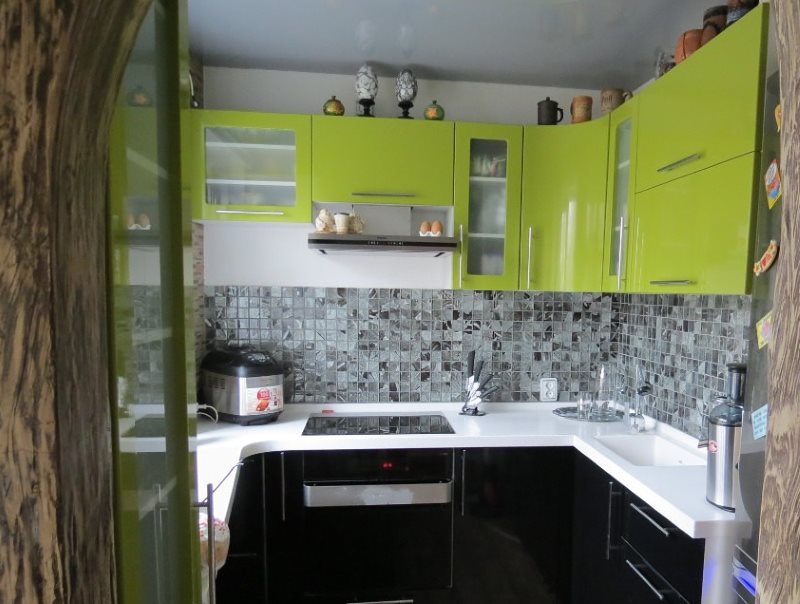 U-shaped set in a small kitchen Khrushchev