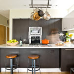 Hanging railing on the ceiling of the kitchen