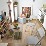 Salle à manger compacte avec mobilier pliable