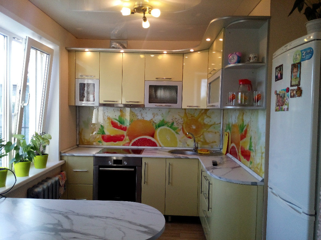 Bright corner set in the kitchen of a panel house