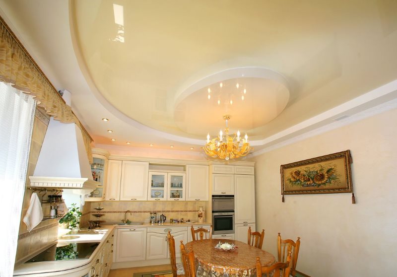 Tela beige per soffitto teso cucina