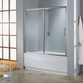 box doccia nel design del bagno