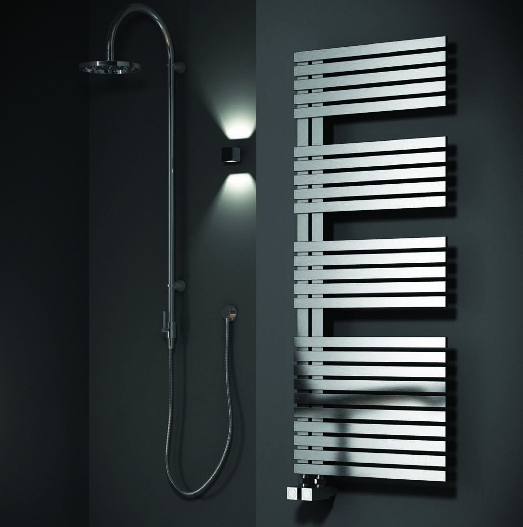 porte-serviettes chauffant électrique pour la décoration de la salle de bain