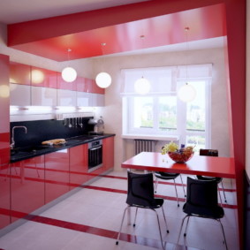 Colore rosso nel design dello spazio cucina