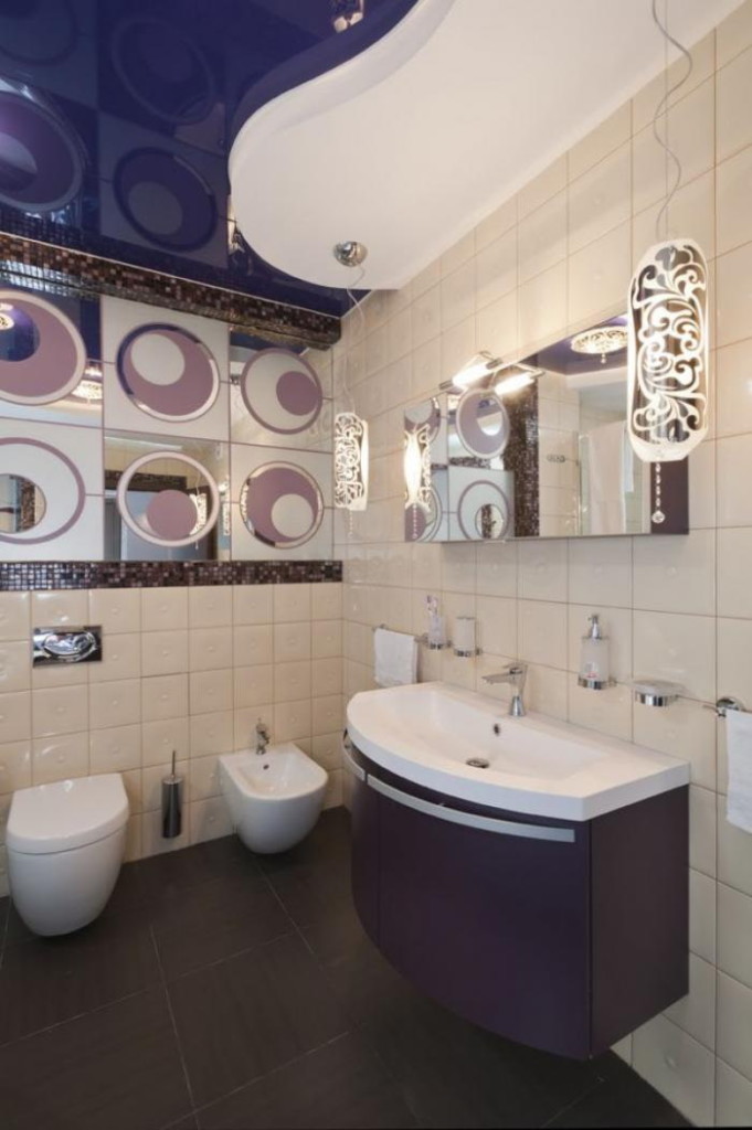 Blue stretch ceiling in a large bathroom