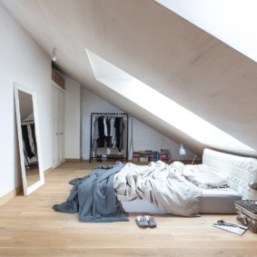 photo intérieur chambre mansardée