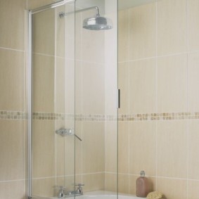 tende scorrevoli per idee di design per il bagno