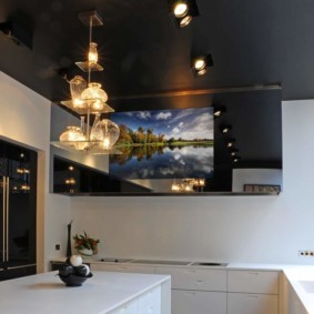 TV in cucina idee tipi