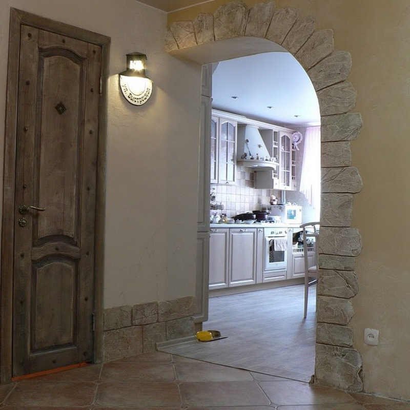 archi invece di porte in cucina