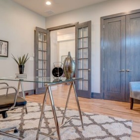 Gray doors in the interior of the apartment