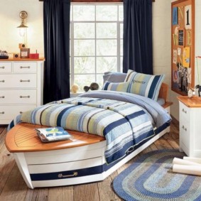 children's bedroom with a bed by the window