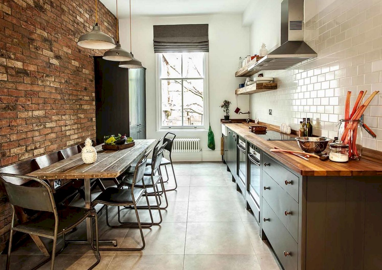 cuisine sans placards supérieurs style loft