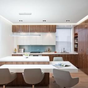 cucina alla foto di design del soffitto