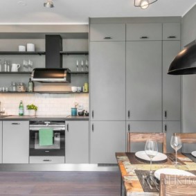 idee di design da cucina a soffitto