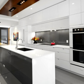 idee interne dalla cucina al soffitto