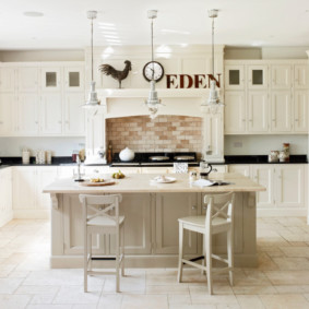 cuisine dans une décoration photo maison en bois