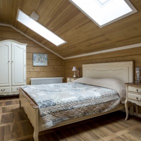 chambre design grenier de 12 m²