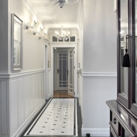 ceiling chandelier in the hallway photo decor