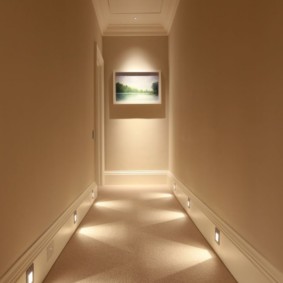 lights in the hallway decor