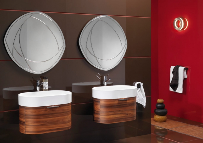 hauteur du miroir au-dessus du décor d'idées de lavabo