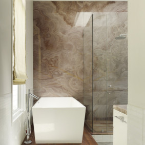 Marble tiles on the bathroom wall