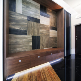 Niche decor with laminated panels