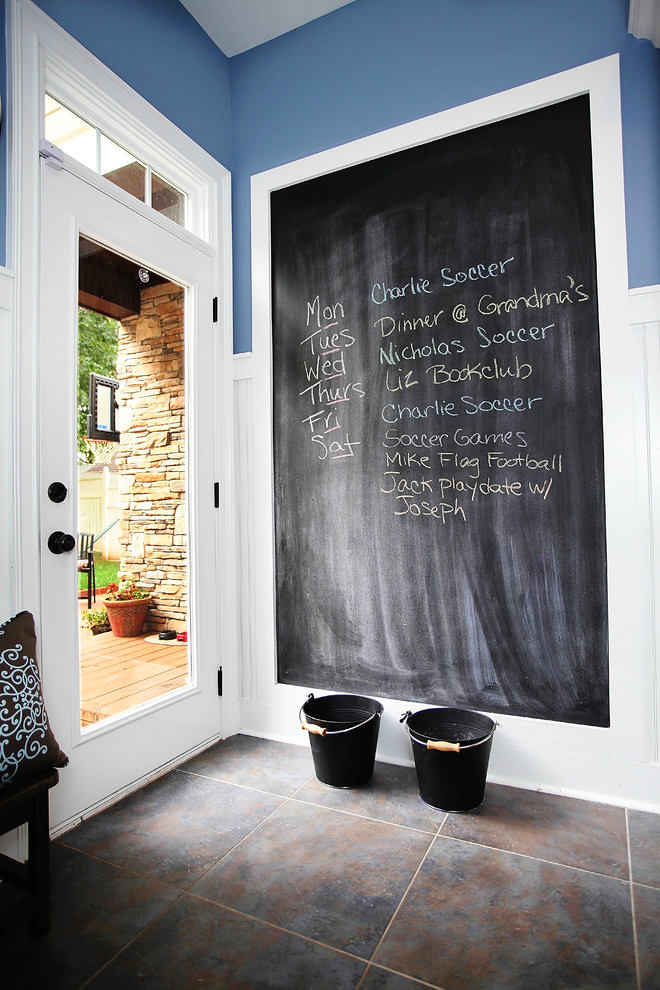 Small entrance hall with slate board