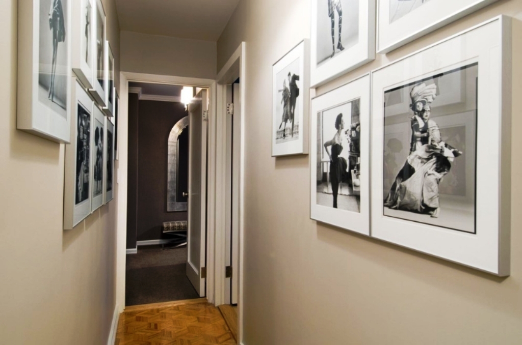 Couloir à l'intérieur de l'appartement