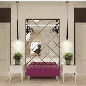 wall mirror in the hallway photo ideas