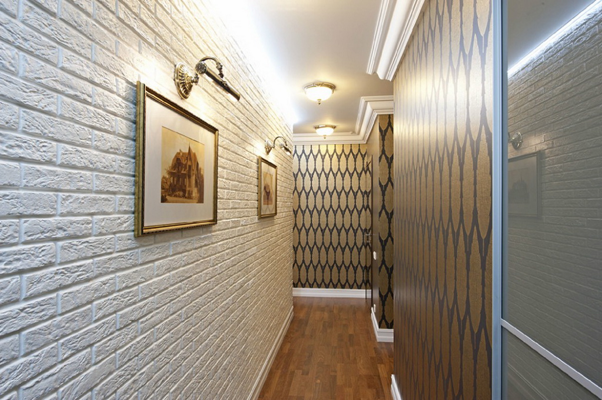 wallpaper under a brick in the hallway decor ideas