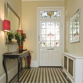 hallway in a private home decor ideas