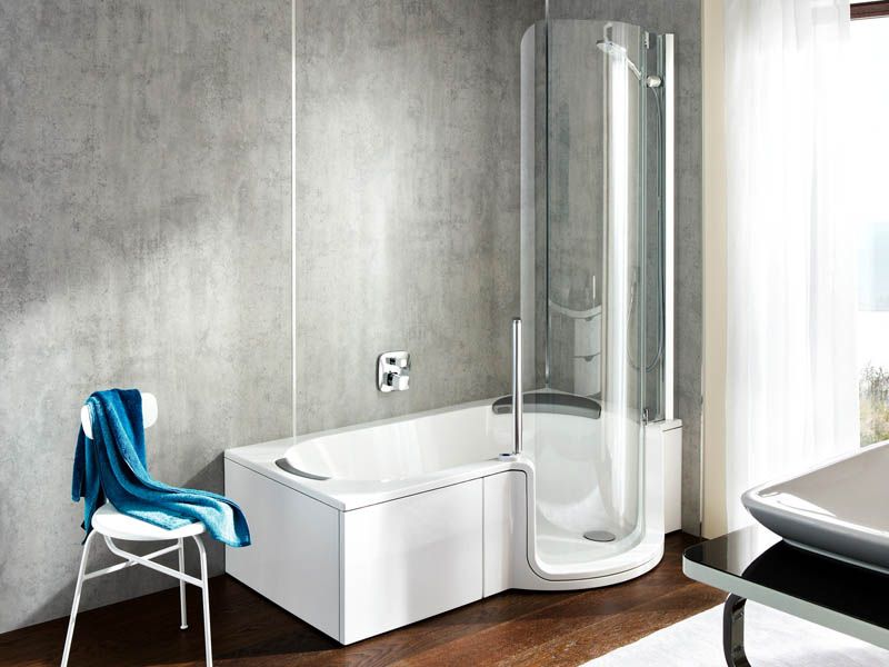 Baignoire en verre transparent avec douche