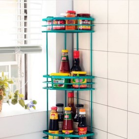 idee di design rack da cucina