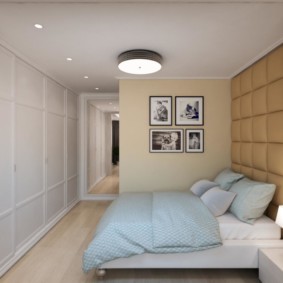 Petite chambre dans un appartement de deux pièces