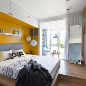 Mur d'accent jaune