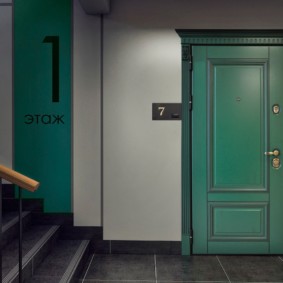 comment choisir la porte d'entrée de l'aperçu de l'appartement