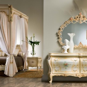 commode avec miroir pour la décoration photo de la chambre