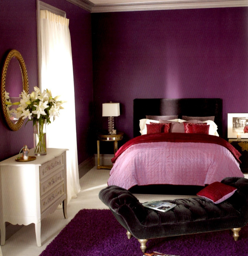 Chambre violette pour une jeune fille